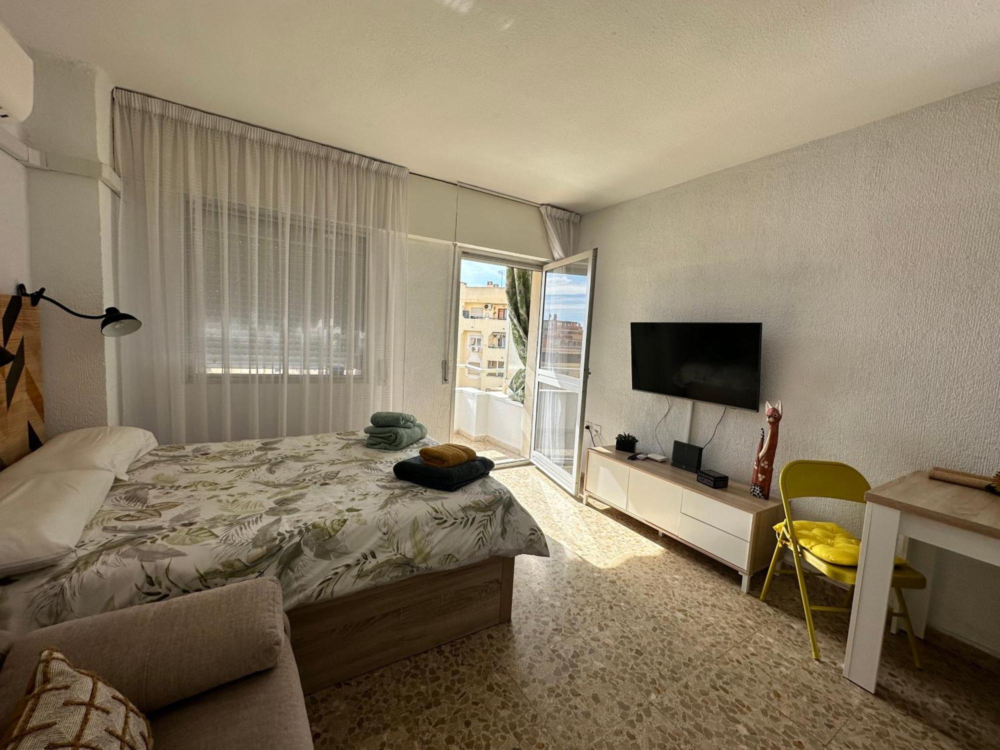 Apartamento Ver5 - Terraza Con Vistas Al Mar, Wifi, Smart Tv, Piscina, Playa, Centro